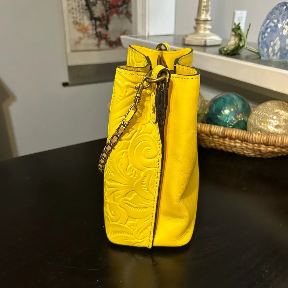 PATRICIA NASH Yellow Tooled Leather Ledra Bucket / Crossbody Bag - Picture 5 of 11